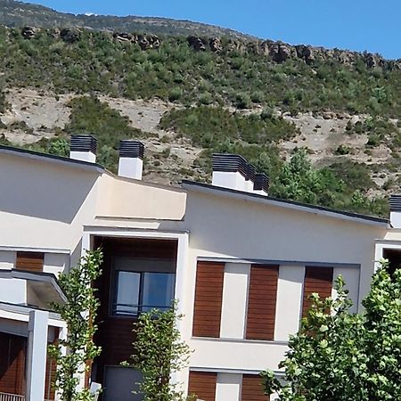 Duplex Gaby Διαμέρισμα Sabiñánigo Εξωτερικό φωτογραφία