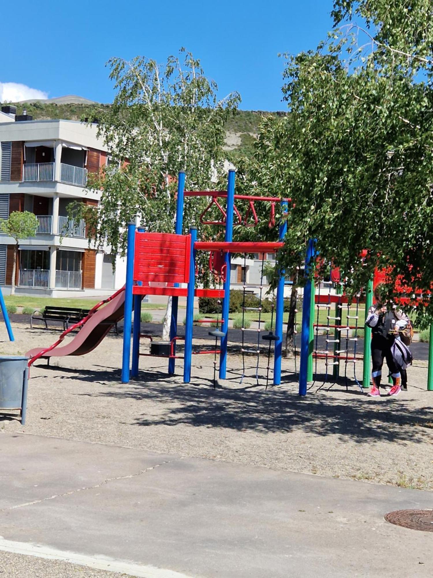 Duplex Gaby Διαμέρισμα Sabiñánigo Εξωτερικό φωτογραφία